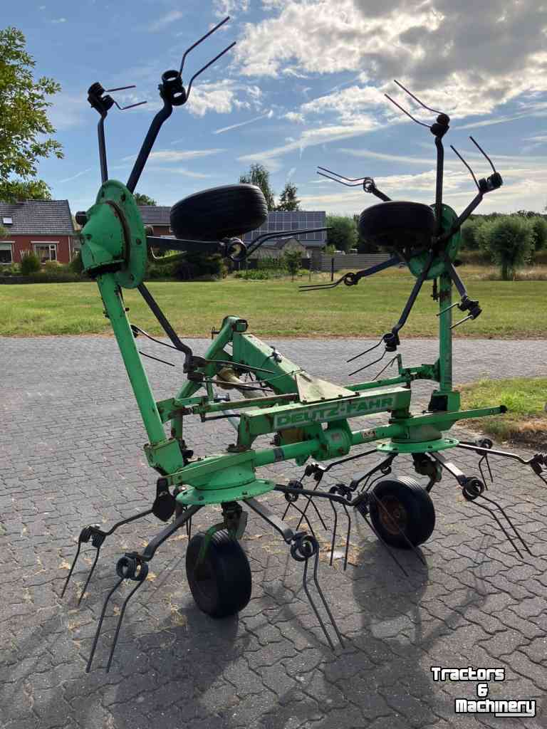 Kreiselheuer Deutz-Fahr schudder 4 elements