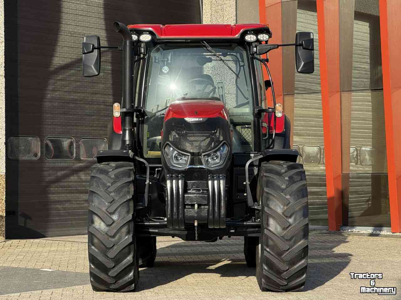 Schlepper / Traktor Case-IH Maxxum 115 Active 8  vol geveerd 40km