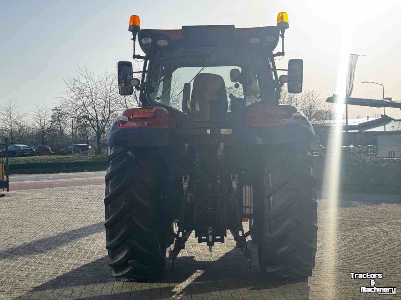 Schlepper / Traktor Case-IH Maxxum 115 Active 8  vol geveerd 40km