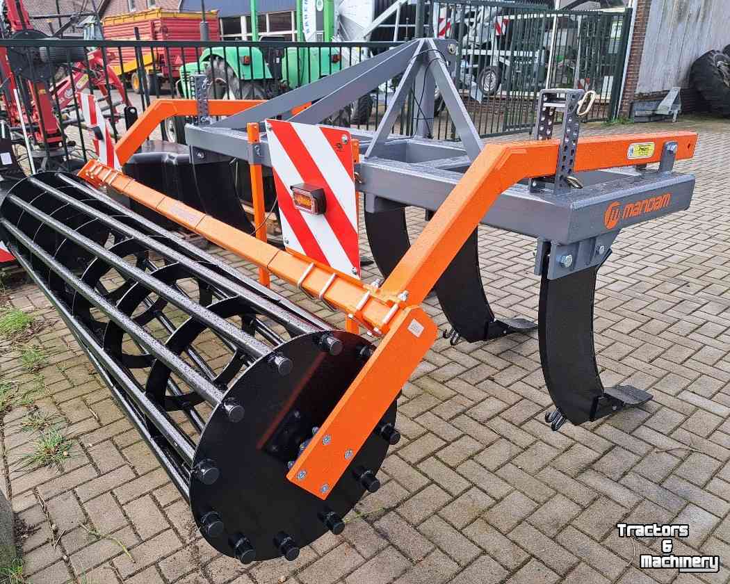 Tiefenlockerer Mandam MG 5 3000