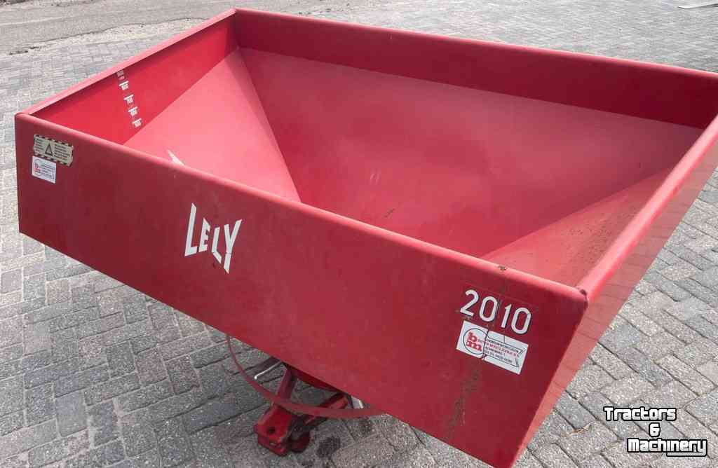 Düngerstreuer Lely Kunstmeststrooier L 2010 - strooier