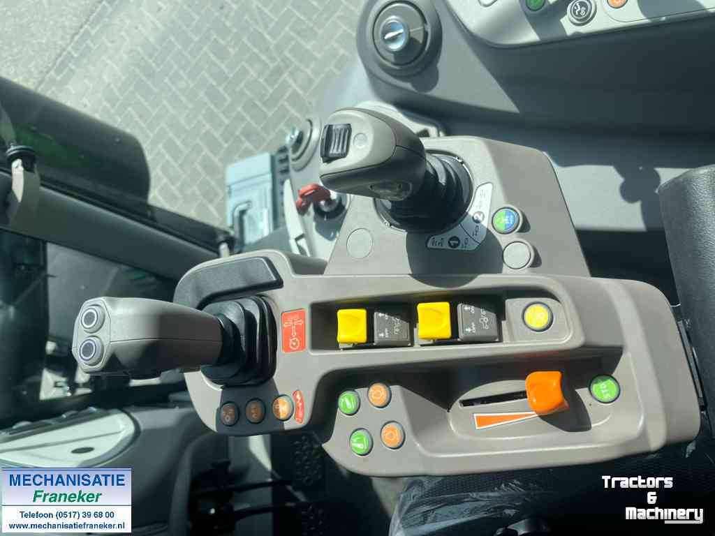 Schlepper / Traktoren Deutz-Fahr 6150.4RV shift