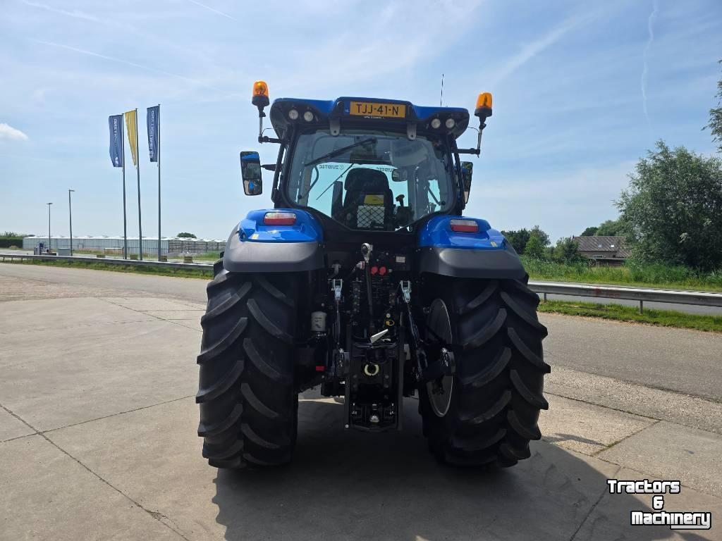 Schlepper / Traktor New Holland T 7.165 S