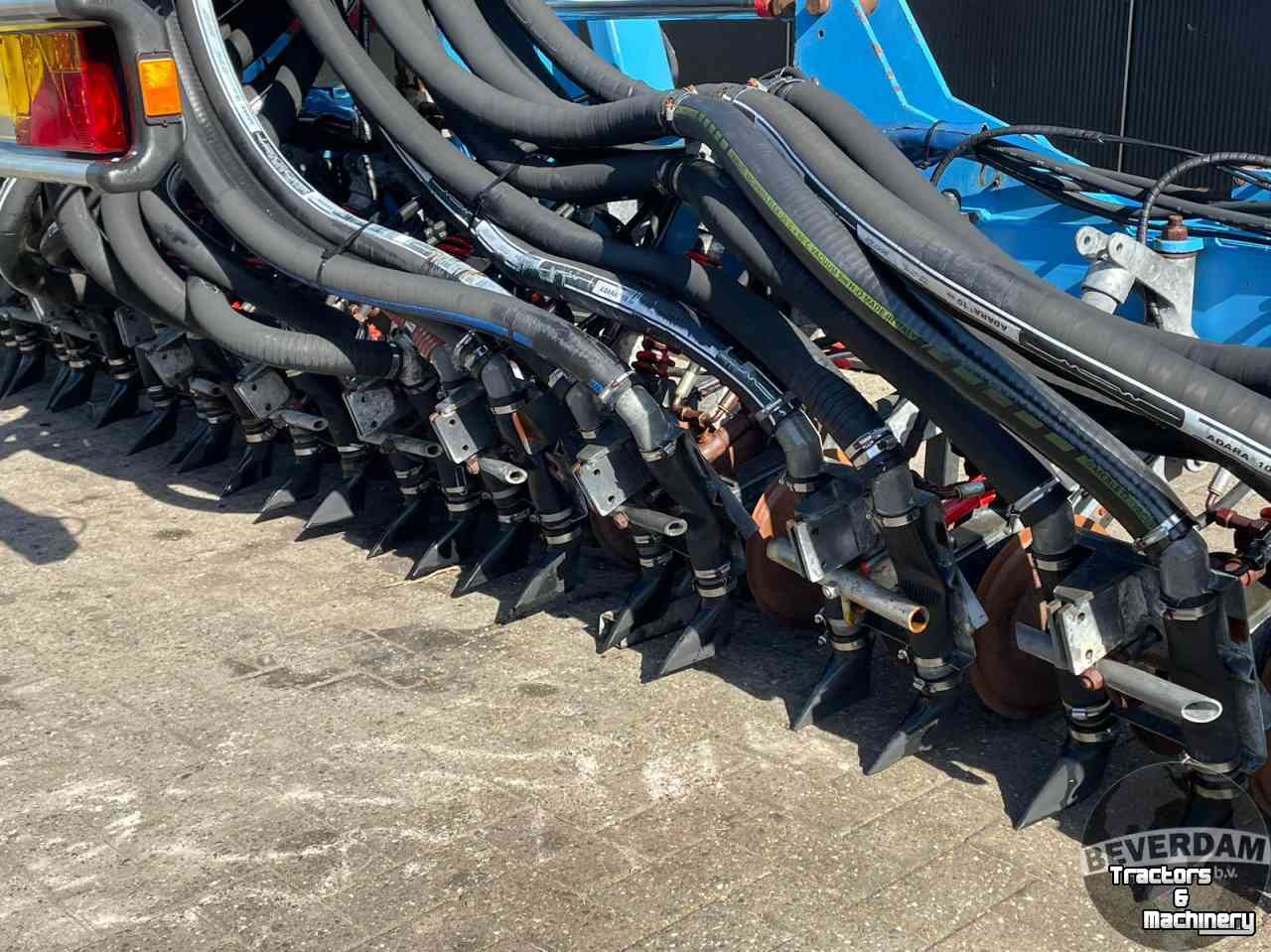 Grünlandinjektor Duport Alltrac DW 6032