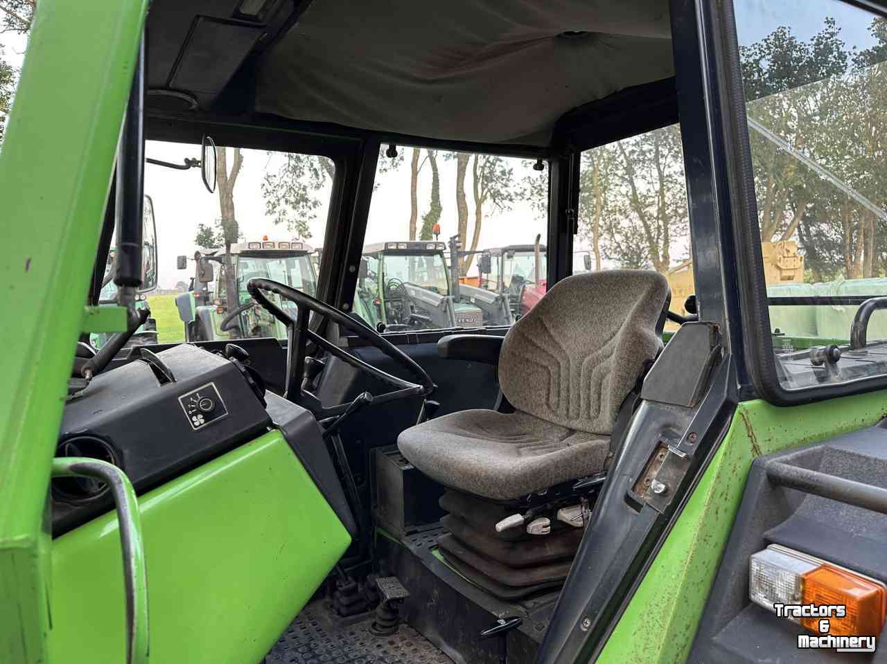 Schlepper / Traktor Deutz-Fahr DX90