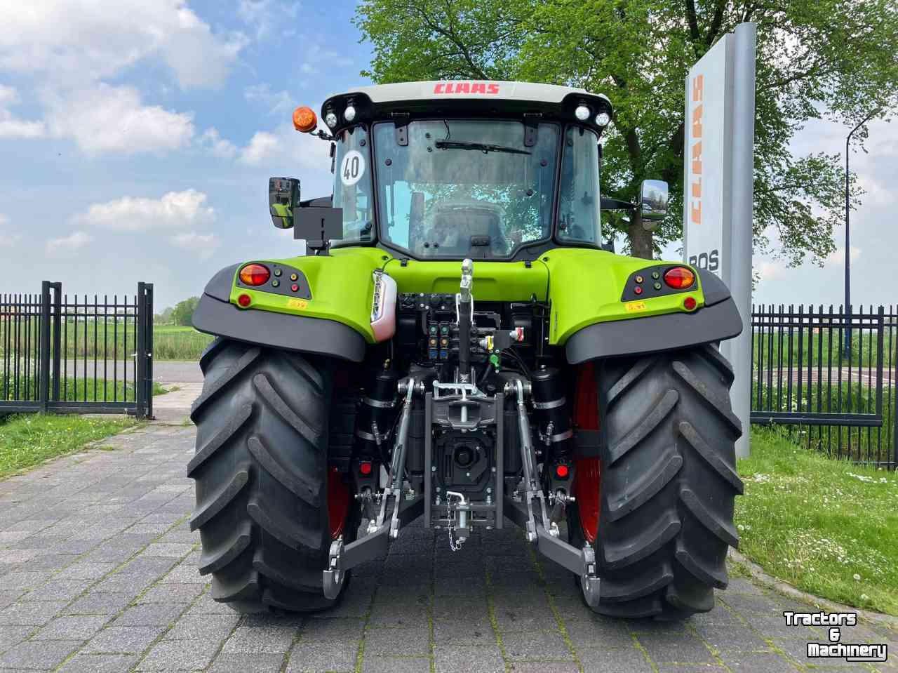 Schlepper / Traktoren Claas Arion 450