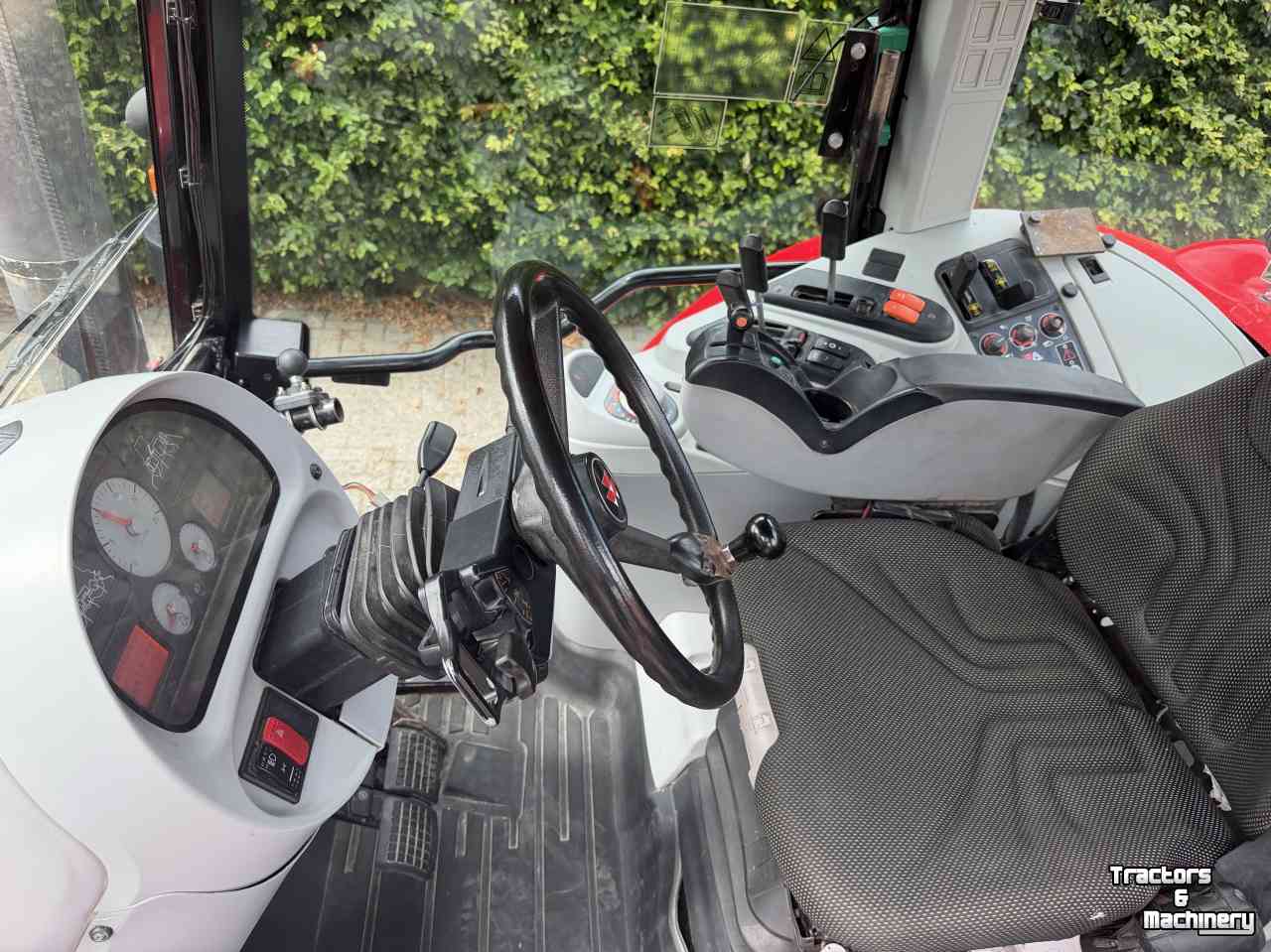 Schlepper / Traktor Massey Ferguson 6470   Dyna 6