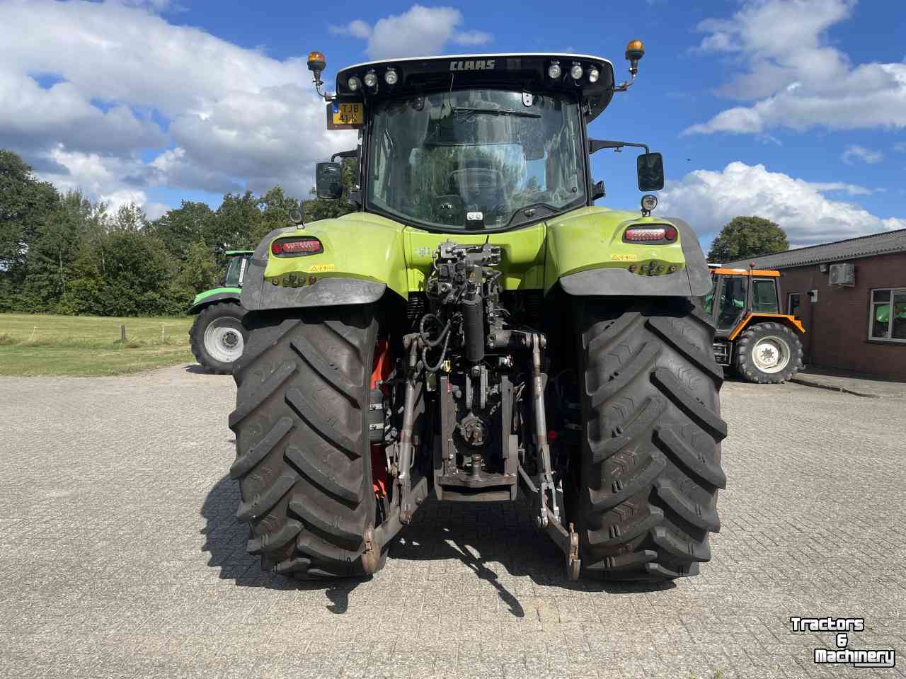 Schlepper / Traktor Claas Axion 810 C-Matic Cebis (nieuw model, jaar 2015)
