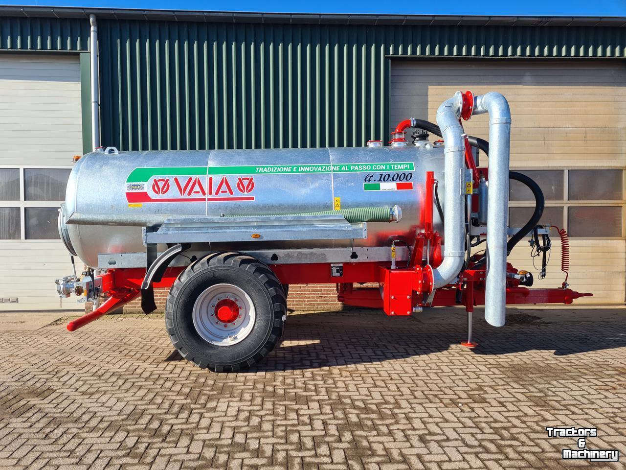 Gülletankwagen / Güllefässer  Vaia waterwagen MB 100