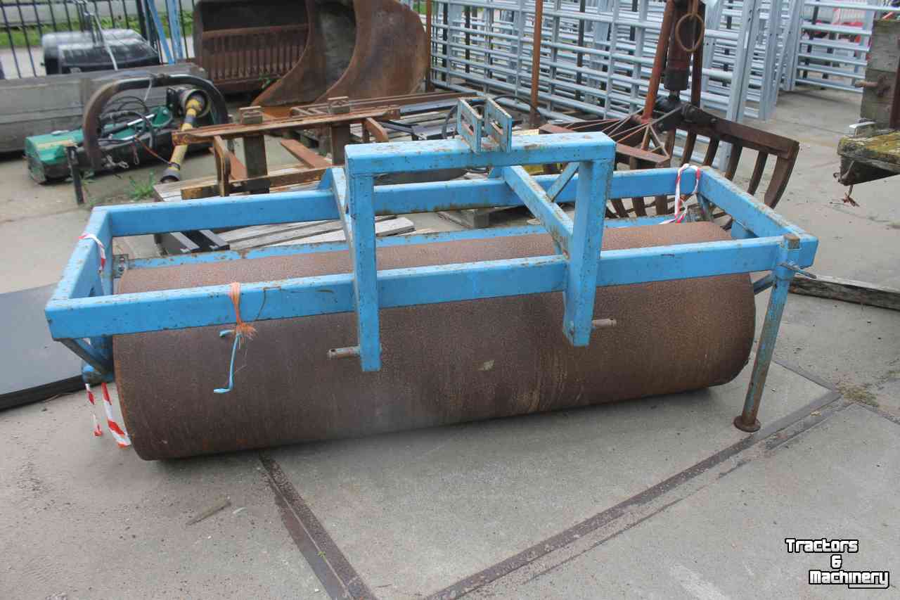Weidewalze Bano RH225 Landrol weiderol hefgedragen rolblok