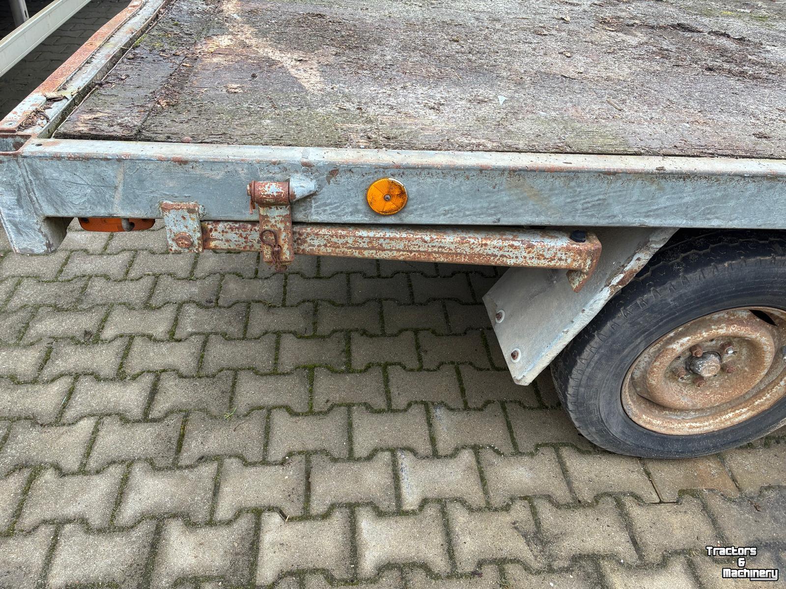 Viehwagen  Plattewagen/aanhanger