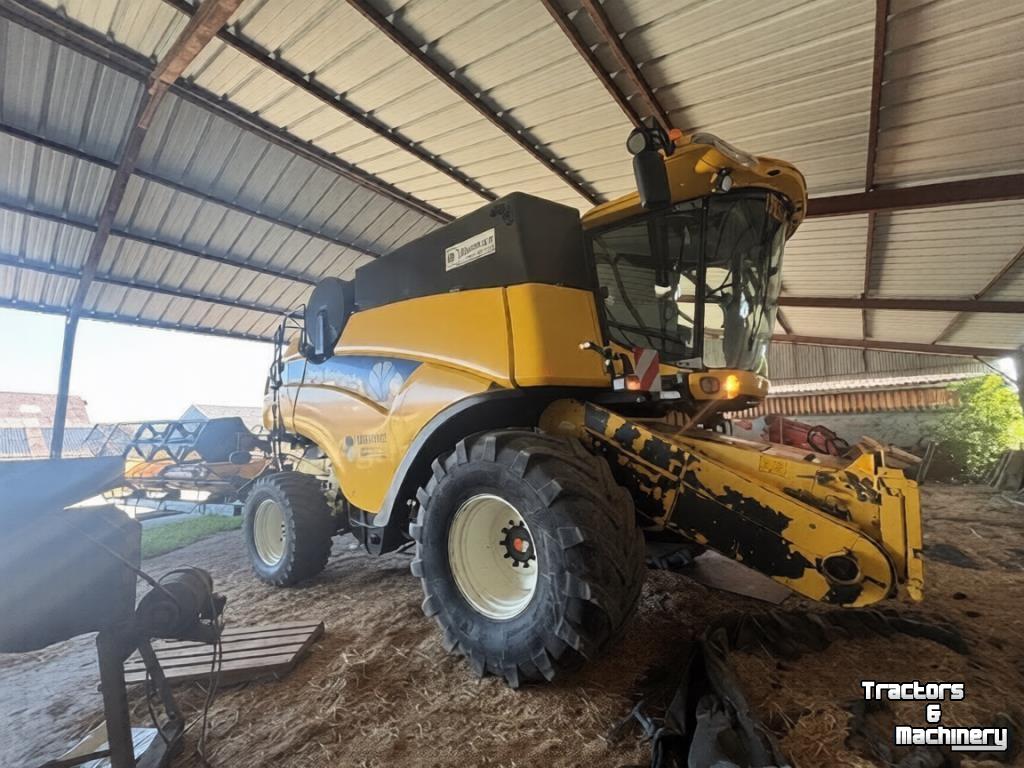 Feldhäcksler New Holland CX 8090 SL