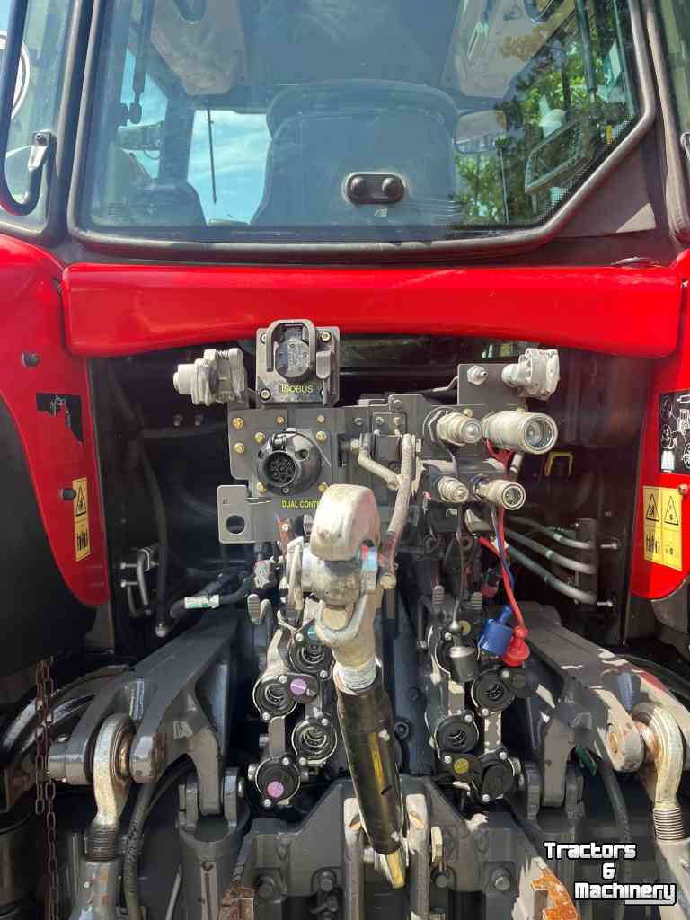 Schlepper / Traktor Massey Ferguson 6716S Dyna6