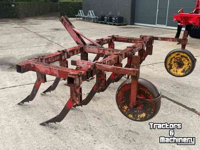 Grubber  cultivator