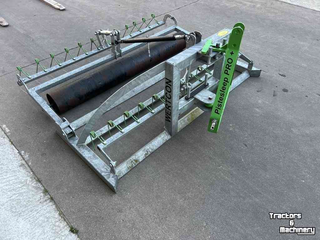 Reitbahnplaner  Pistevlakker / Manegevlakker 2000