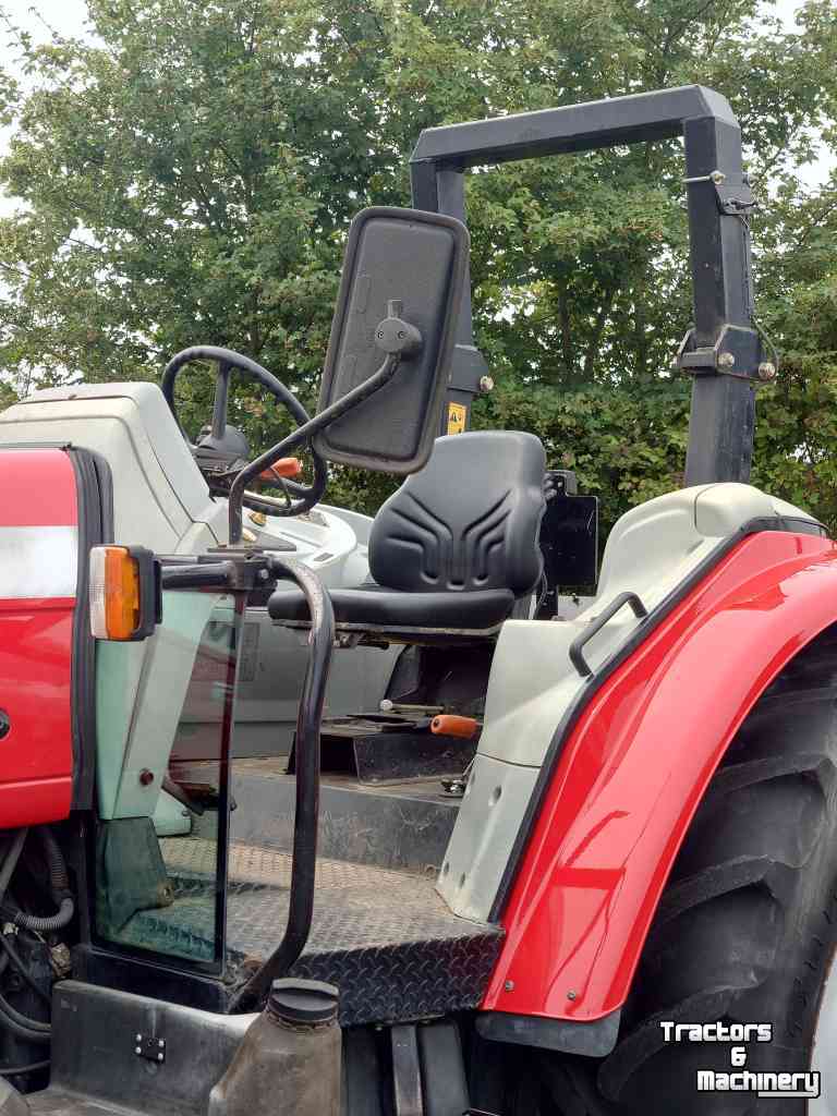 Schlepper / Traktor Massey Ferguson 5425 4x4 Open station