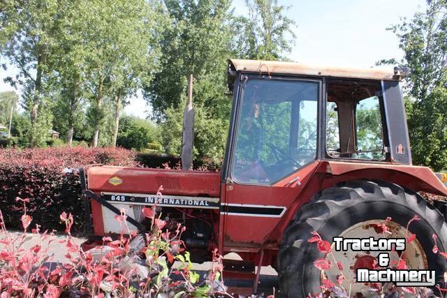 Schlepper / Traktor Case IH 645