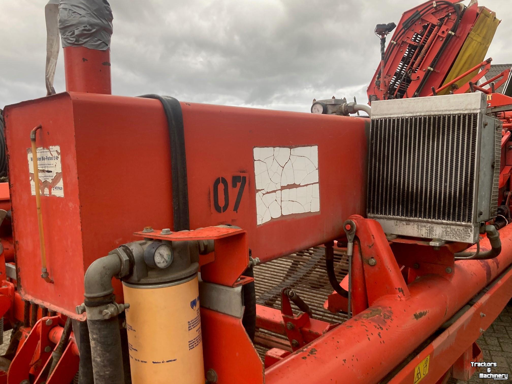 Kartoffelroder Grimme DL 1700 wagenrooier