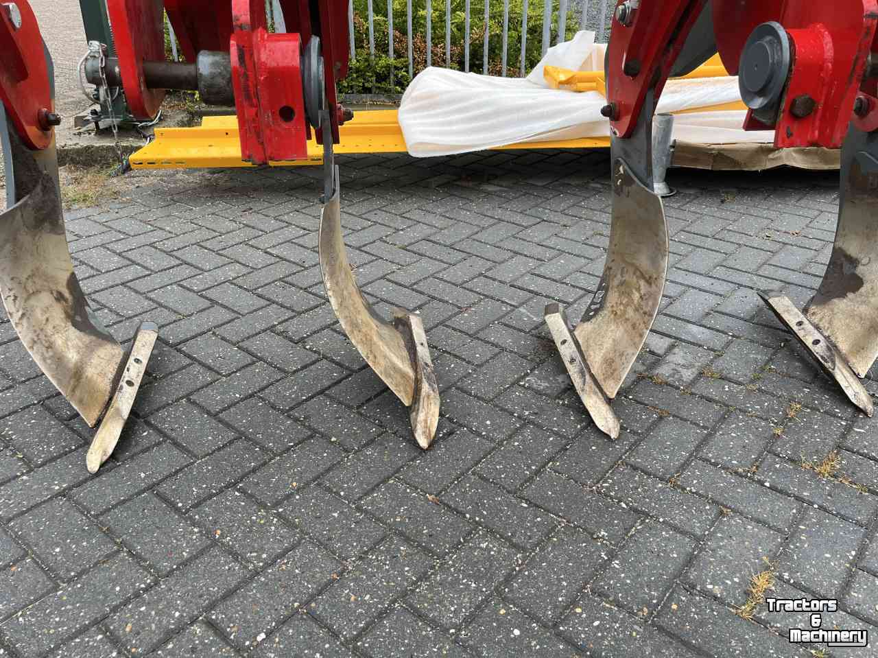 Tiefenlockerer Unia Plow B4 voorzetwoeler/digger (MET 6 TANDEN, 2 ONGEMONTEERD)