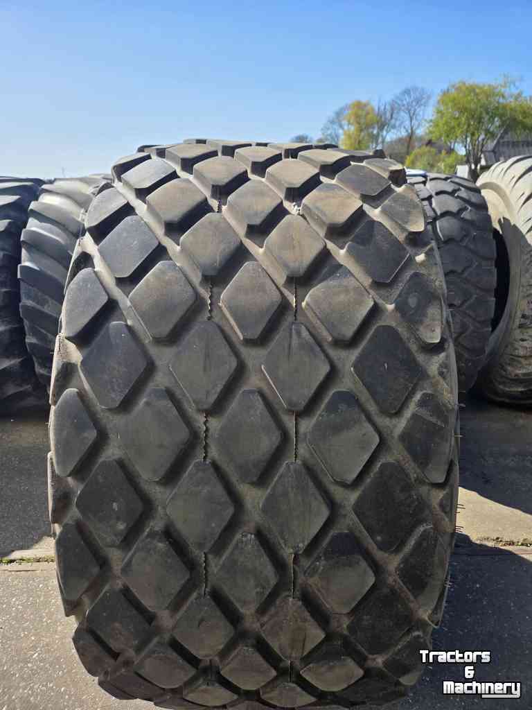Räder, Reifen, Felgen & Distanzringe BKT 28L-26 RT390