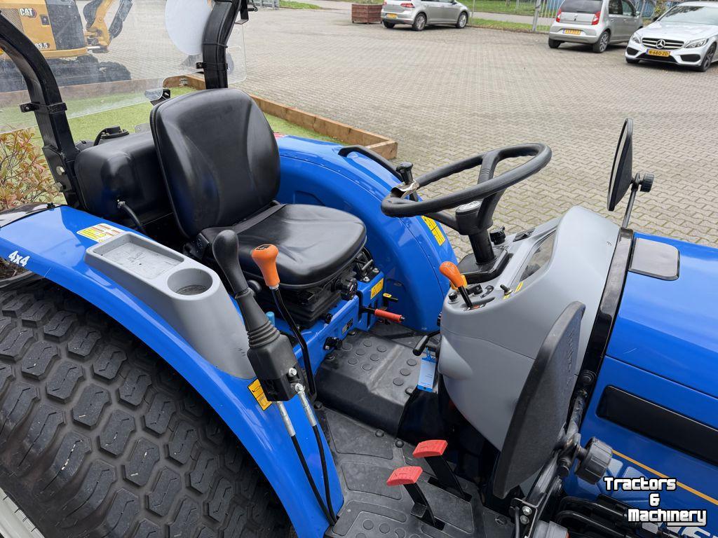 Obsttraktor New Holland Boomer 50