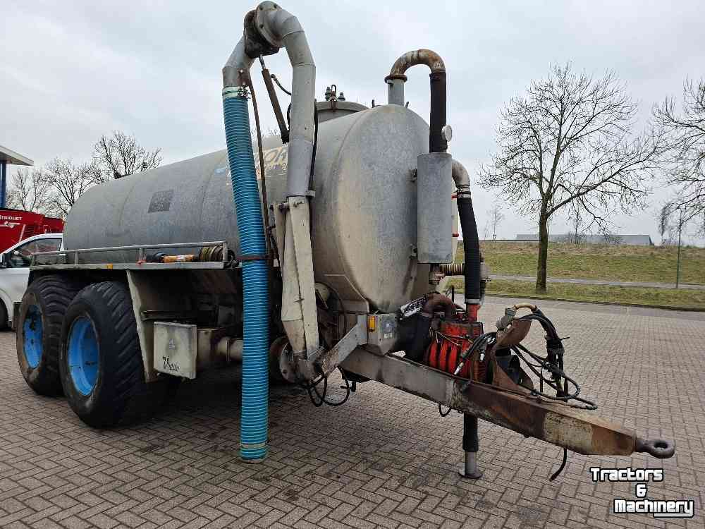 Gülletankwagen / Güllefässer BSA Mesttank