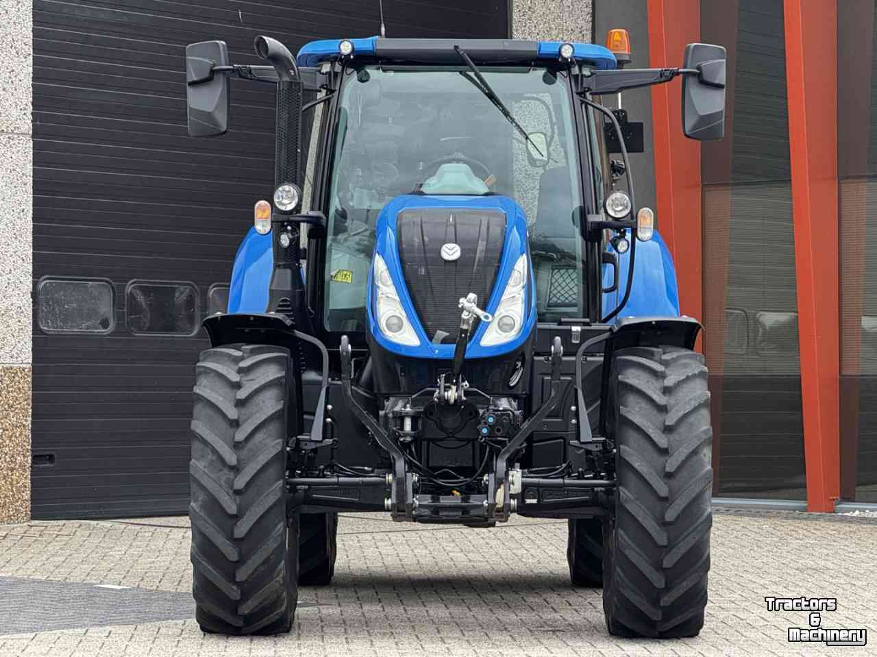 Schlepper / Traktor New Holland T6.155AC vario 40km Stage V  Fronthef vol geveerd 2091u