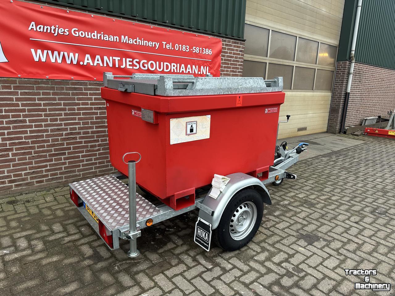 Tieflader / Anhänger AGM Dieseltank aanhanger