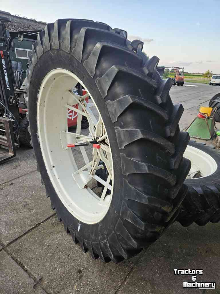 Räder, Reifen, Felgen & Distanzringe  Dubbellucht Michelin 380/90R46, Agribib Molcon