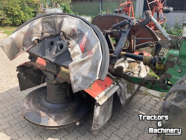 Mähwerk PZ Kuhn 300F frontmaaier