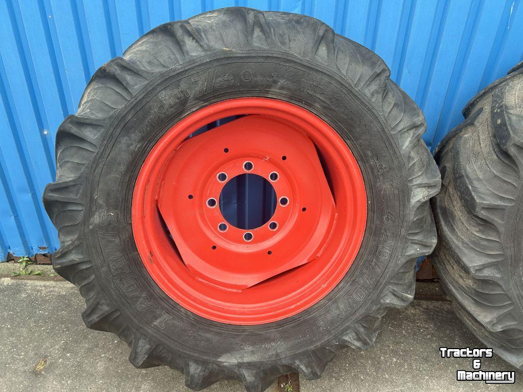 Räder, Reifen, Felgen & Distanzringe Fendt TAURUS 420/70R28 op 8 gaats velgen
