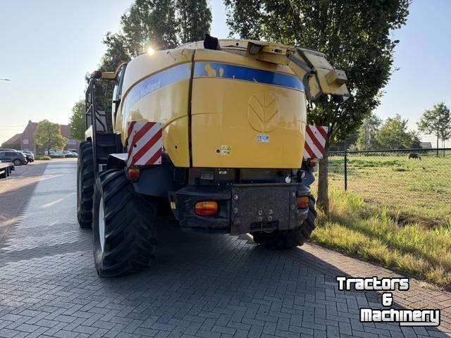 Feldhäcksler New Holland FR9080