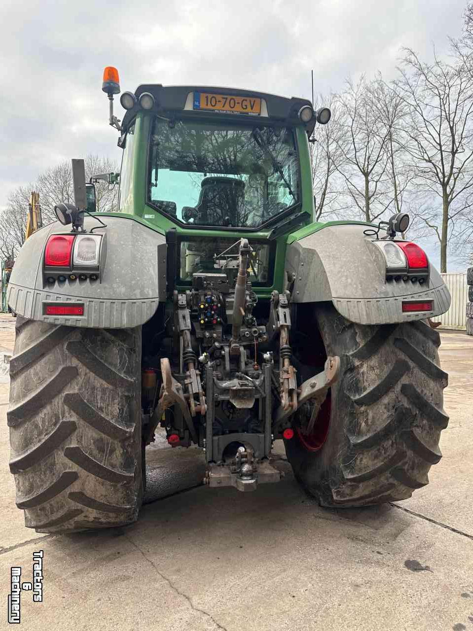 Schlepper / Traktoren Fendt 824 SCR profi plus