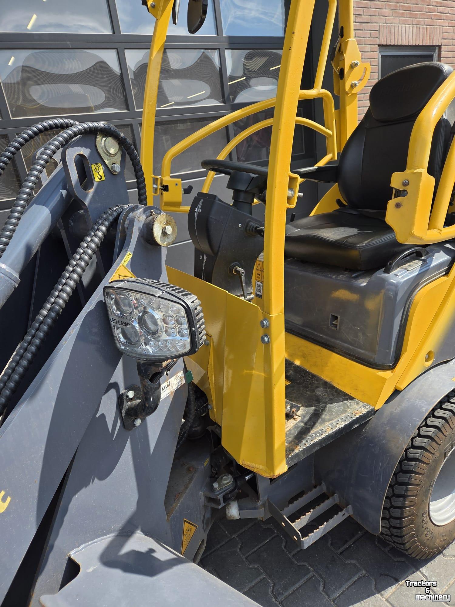 Radlader Eurotrac W11