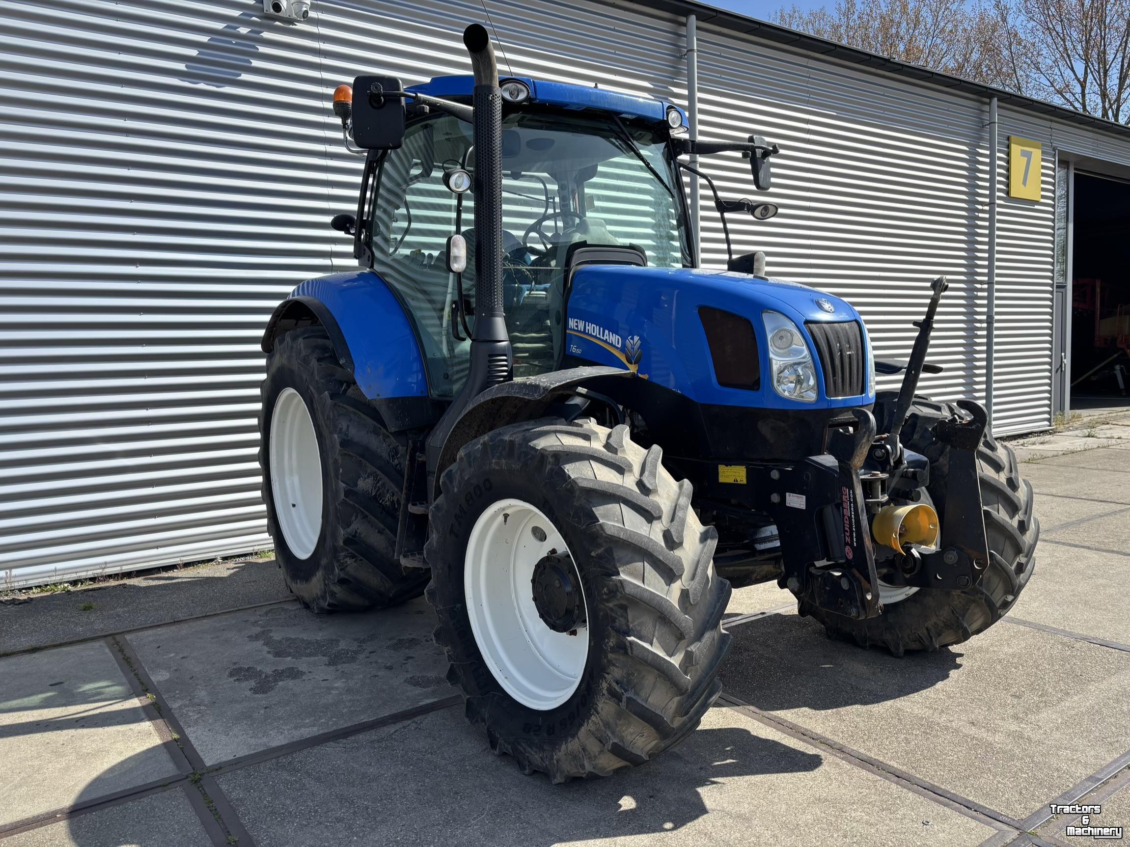 Schlepper / Traktor New Holland T6.150EC