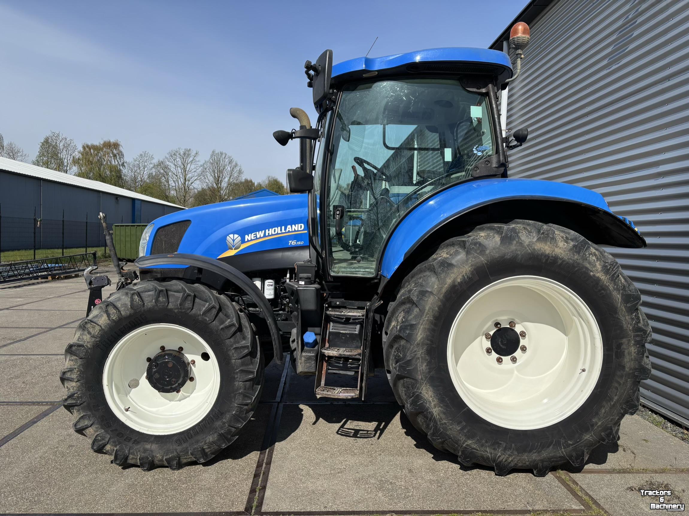 Schlepper / Traktor New Holland T6.150EC