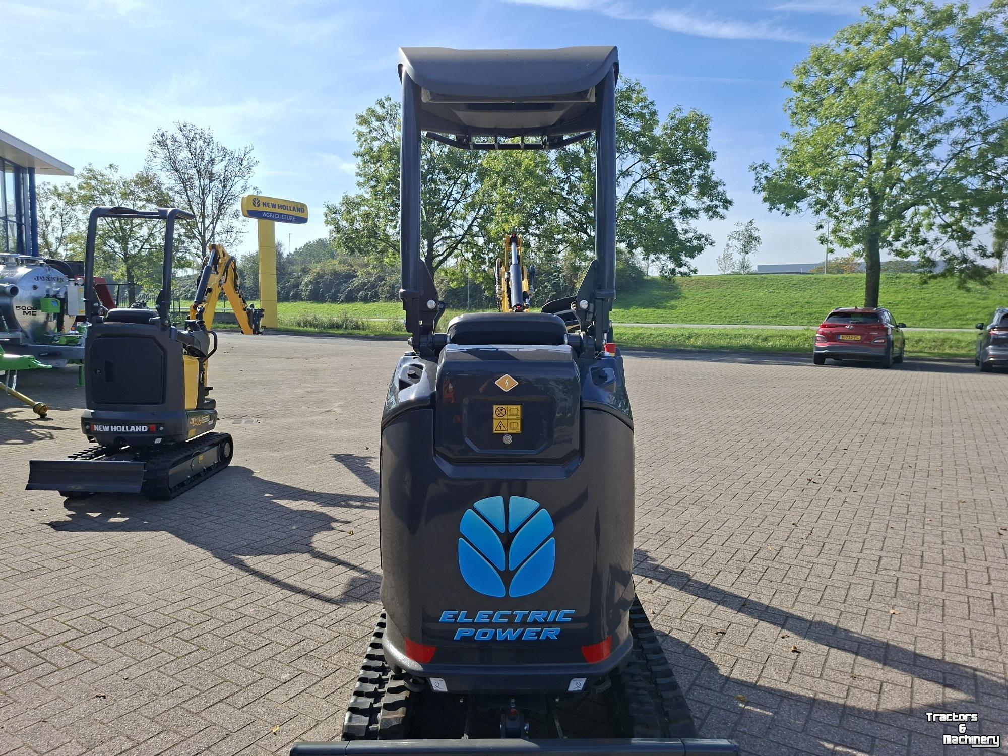 Minibagger New Holland E15X