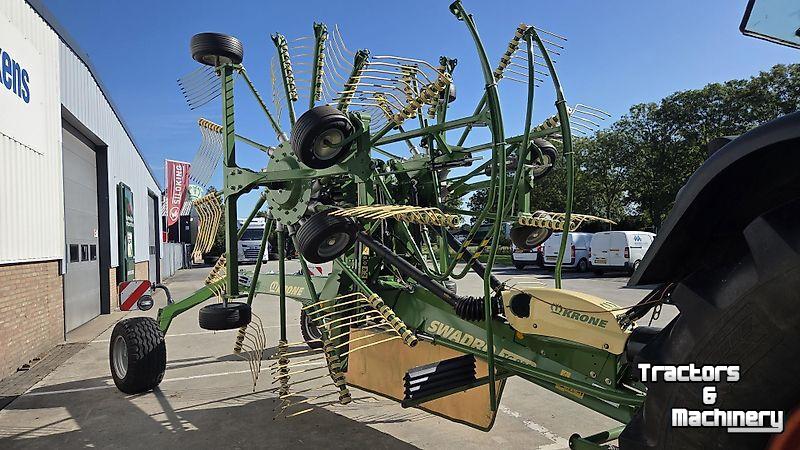 Schwader Krone Swadro TC 880