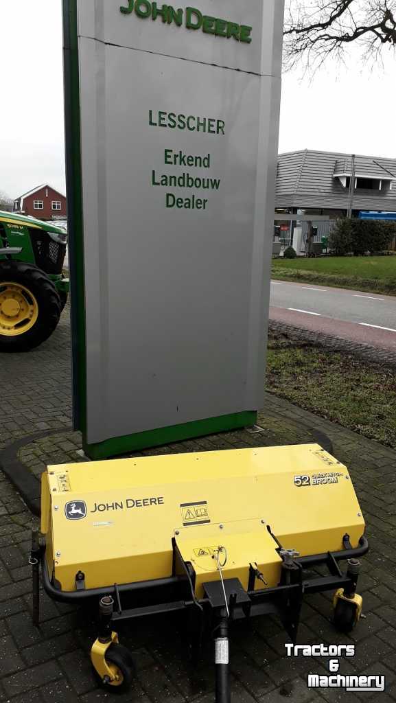 Kehrmaschine John Deere veegmachine