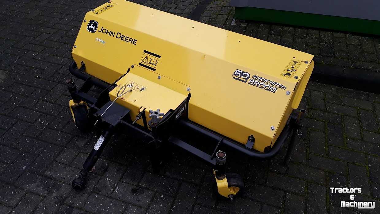 Kehrmaschine John Deere veegmachine