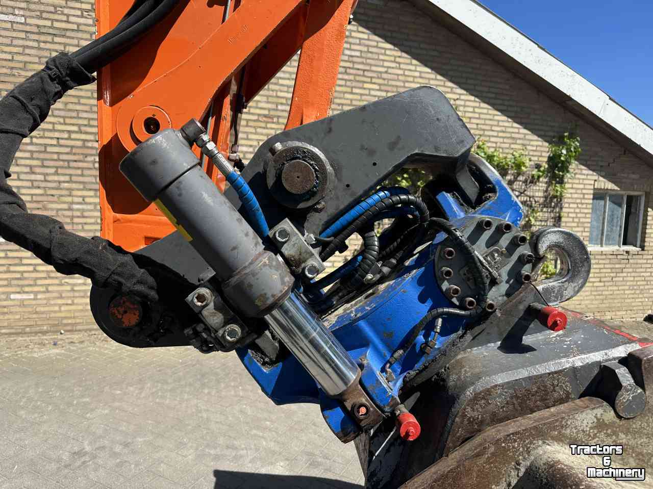 Mobilbagger Hitachi ZX140W-5B