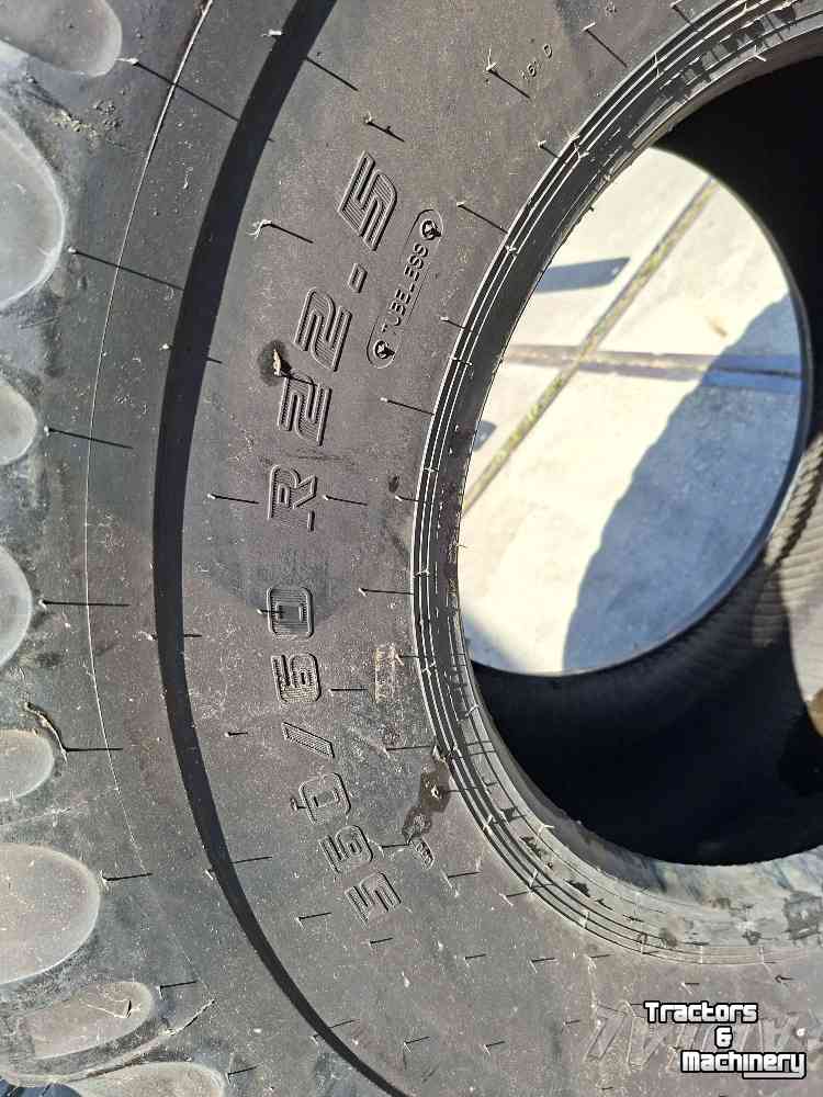 Räder, Reifen, Felgen & Distanzringe Mitas 560/60R22.5
