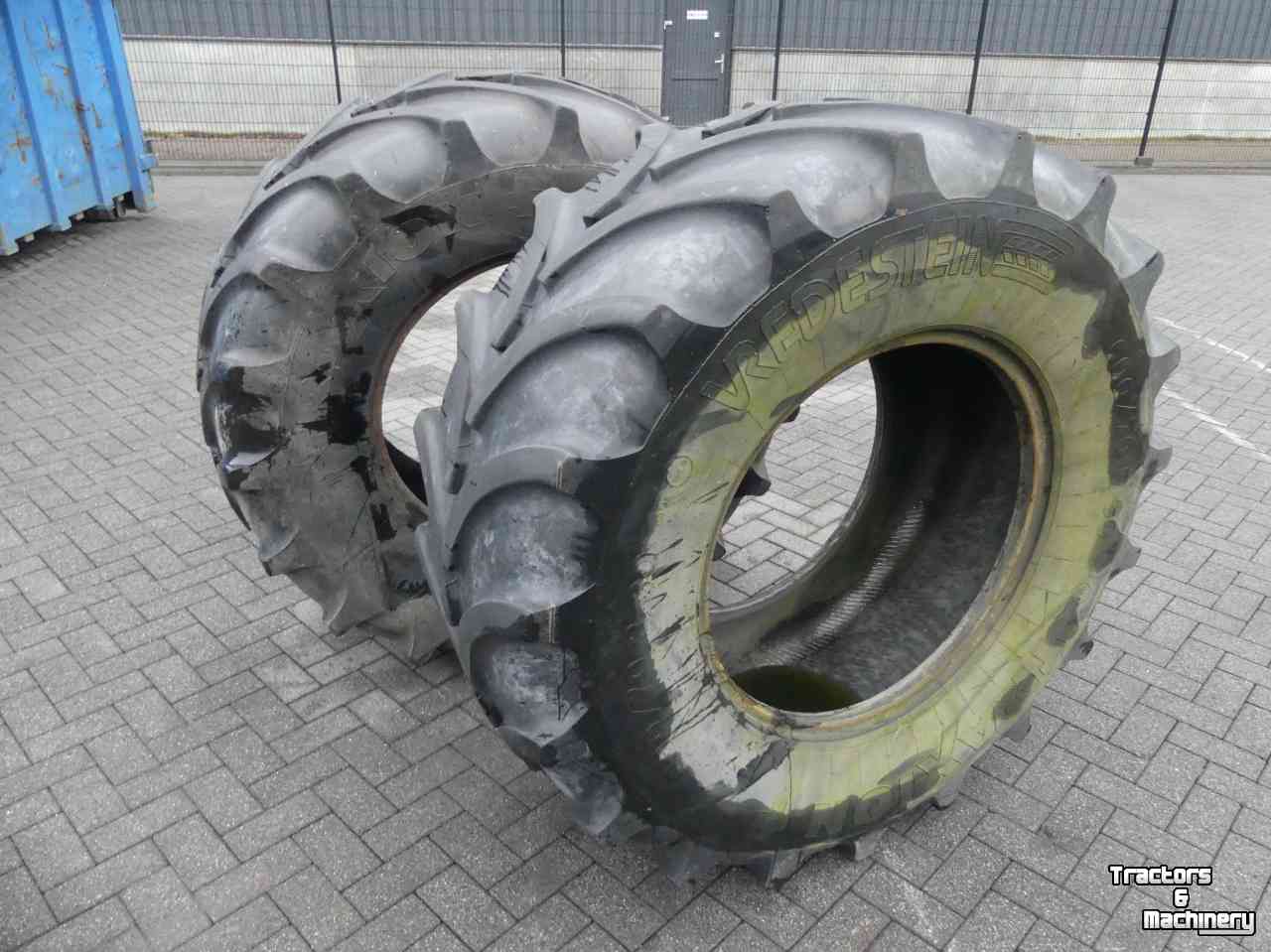 Sonstiges Traktoren und Zubehör Vredestein Vredestein 600/70R30