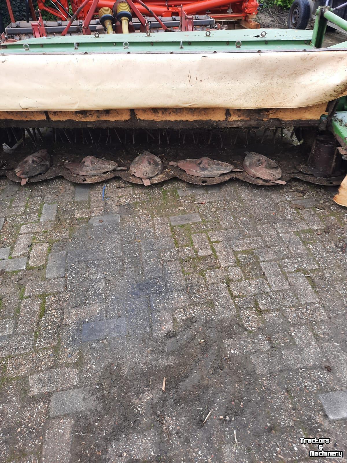 Mähwerk Krone EC320V
