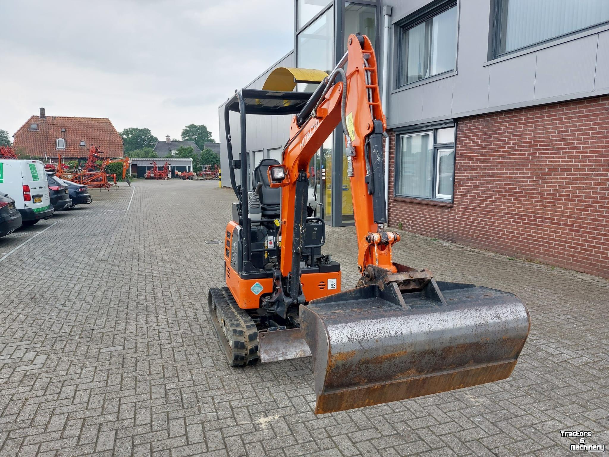 Mobilbagger Hitachi 19U