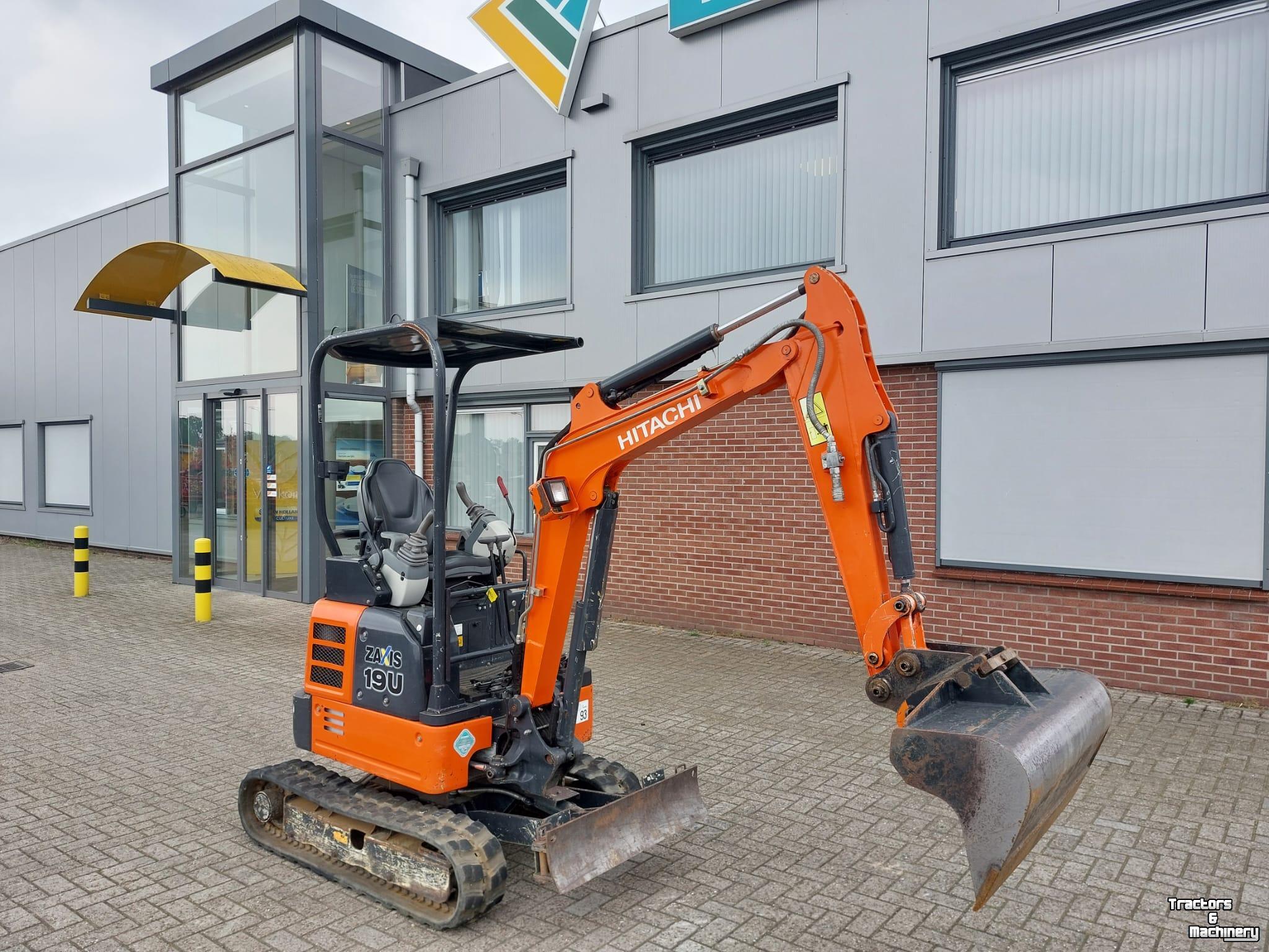 Mobilbagger Hitachi 19U