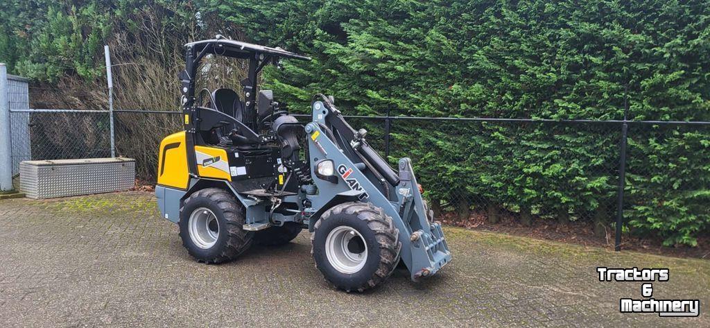 Radlader Giant G2500 HD