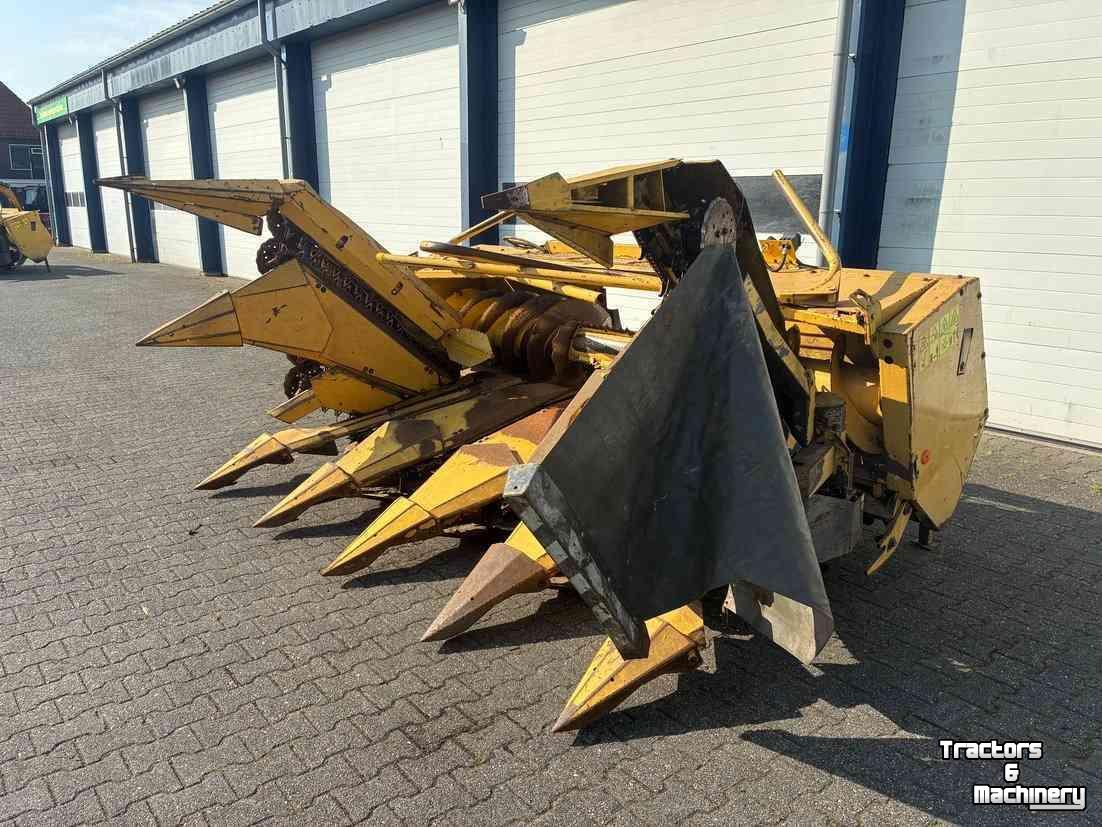 Maisgebiss New Holland New Holland 300N8 Maisbek
