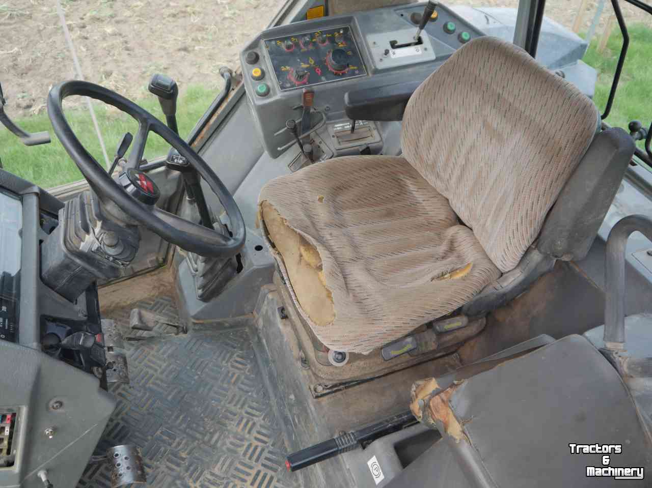 Schlepper / Traktor Massey Ferguson 3690 Dynashift