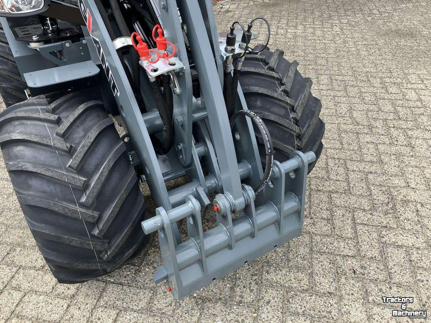 Radlader Giant G2300 HD